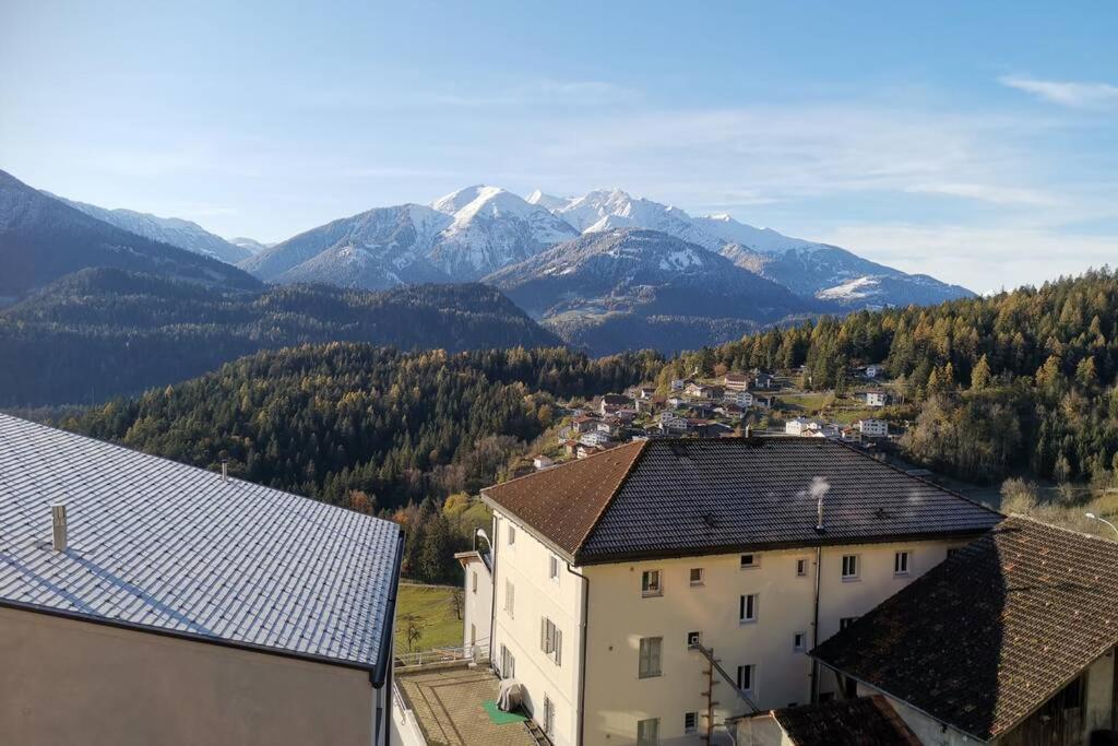 Ferienwohnung In Trin Экстерьер фото